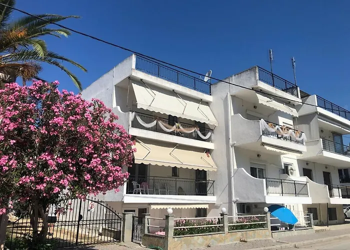 Sofies 公寓 Néa Péramos